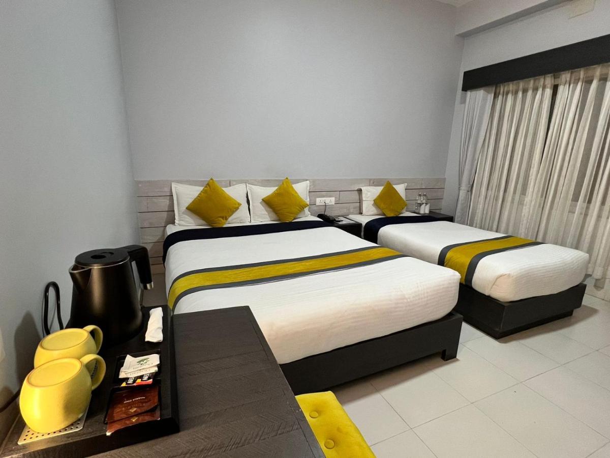 Hotel Swapna Bagh- Your Place ポカラ エクステリア 写真