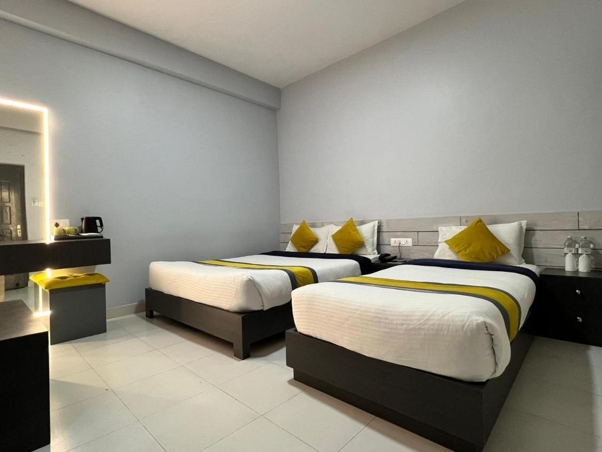 Hotel Swapna Bagh- Your Place ポカラ エクステリア 写真