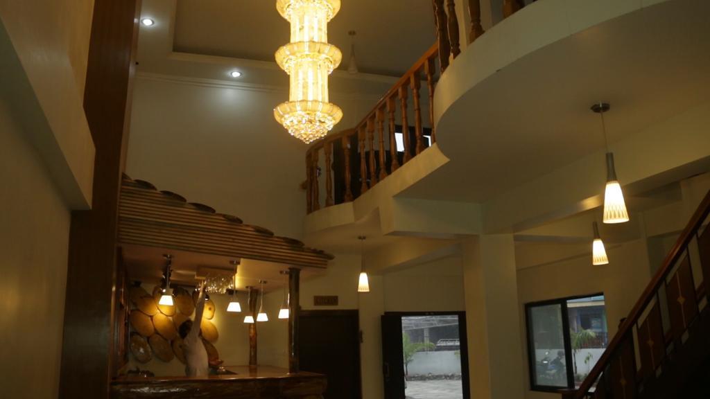 Hotel Swapna Bagh- Your Place ポカラ エクステリア 写真