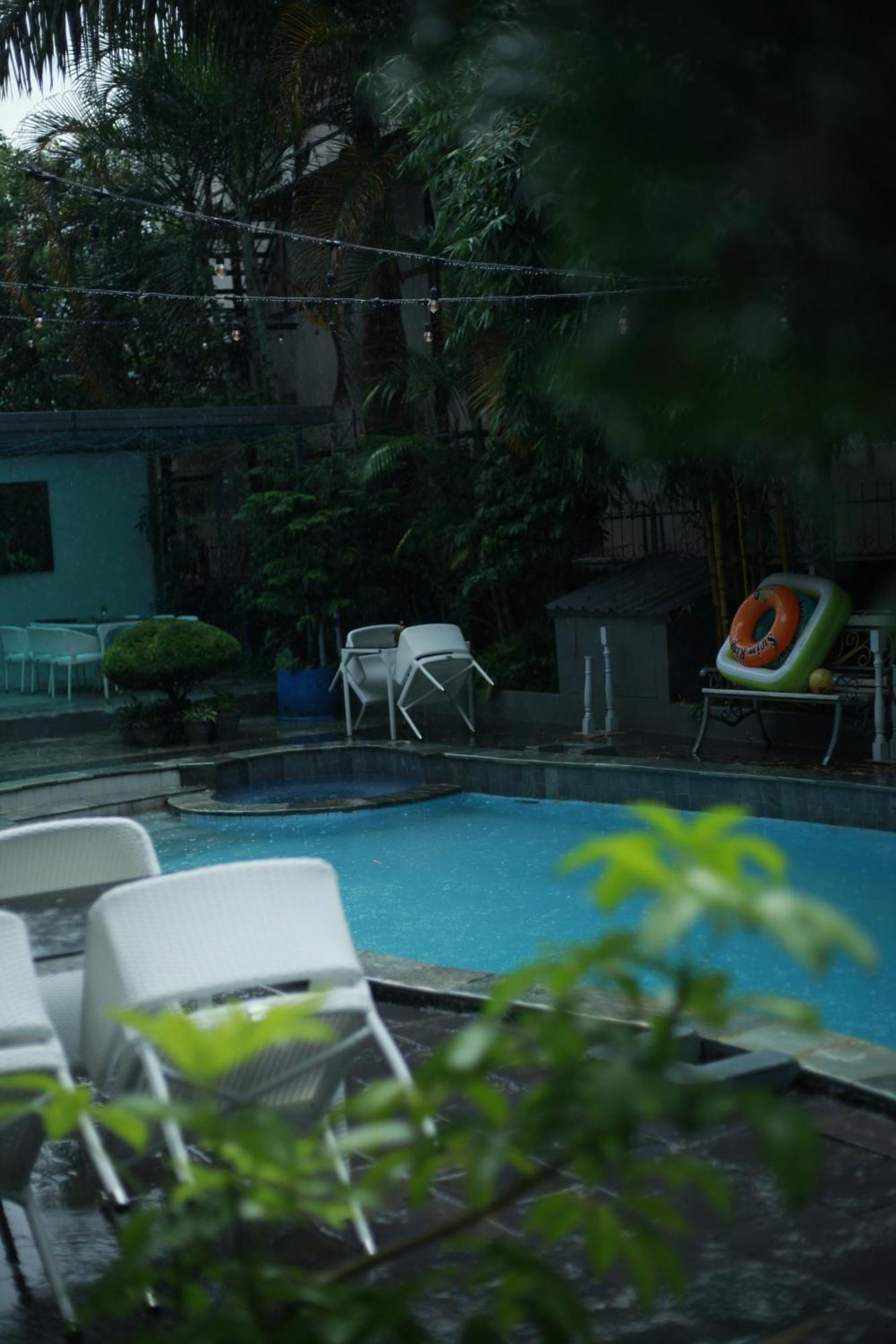 Hotel Swapna Bagh- Your Place ポカラ エクステリア 写真