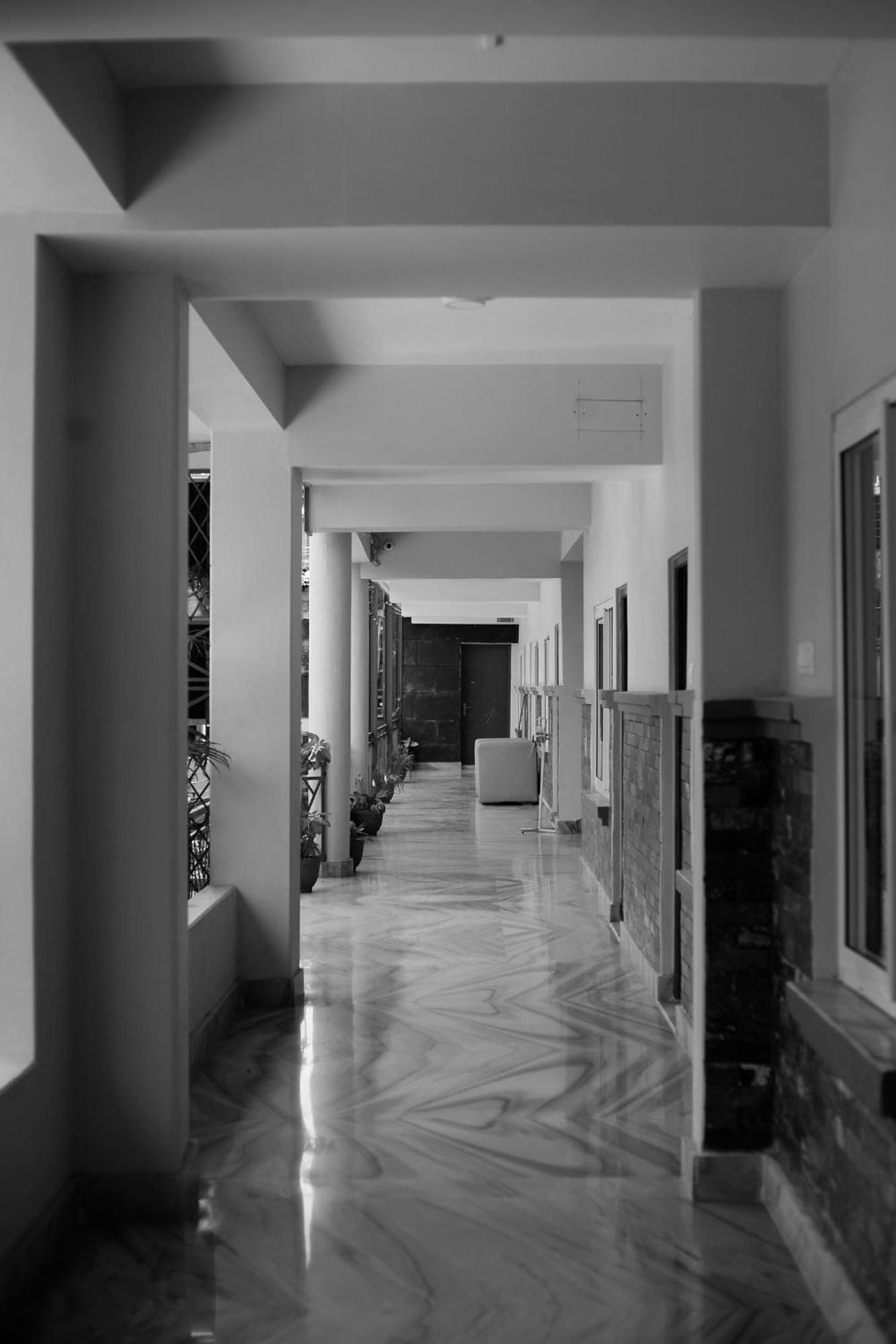Hotel Swapna Bagh- Your Place ポカラ エクステリア 写真
