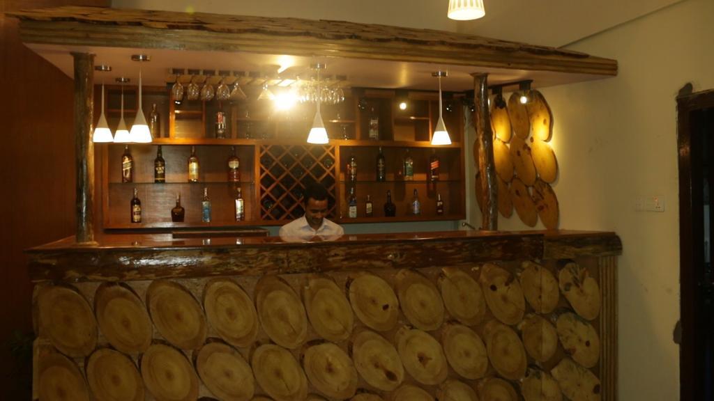Hotel Swapna Bagh- Your Place ポカラ エクステリア 写真