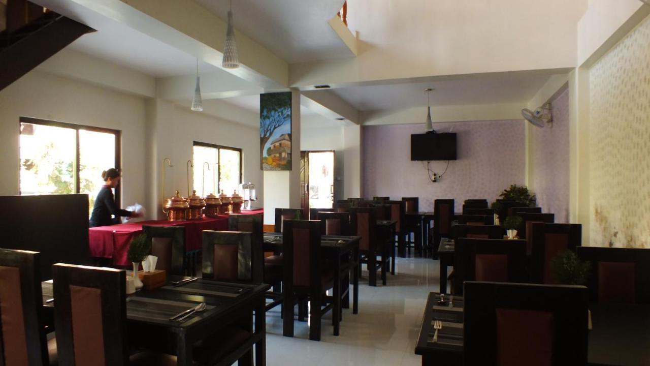 Hotel Swapna Bagh- Your Place ポカラ エクステリア 写真